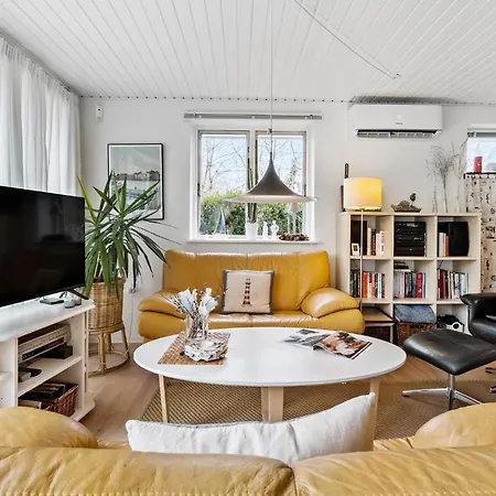 3 Bedroom Amazing In * Føllenslev